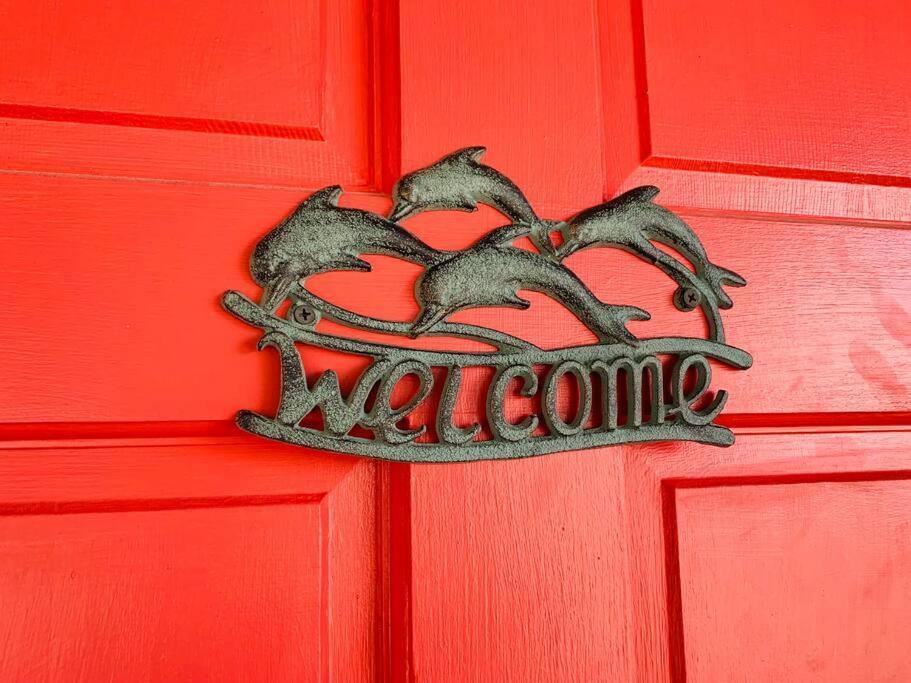 Dolphin Cove - Whole Waterfront House With Dock Villa Ocean Isle Beach Eksteriør bilde
