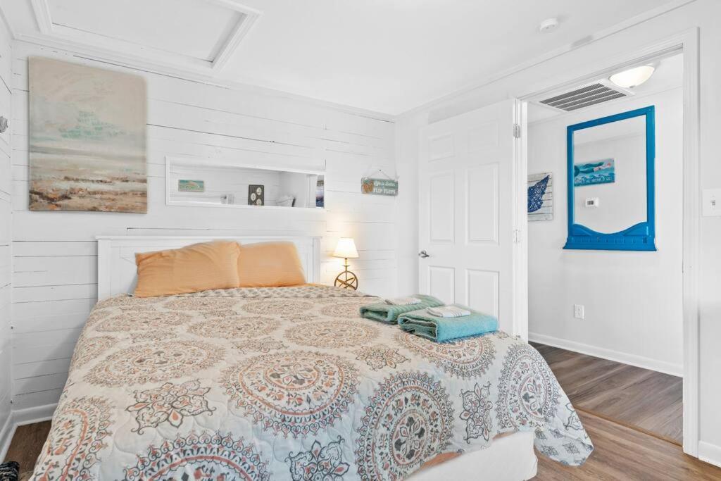 Dolphin Cove - Whole Waterfront House With Dock Villa Ocean Isle Beach Eksteriør bilde